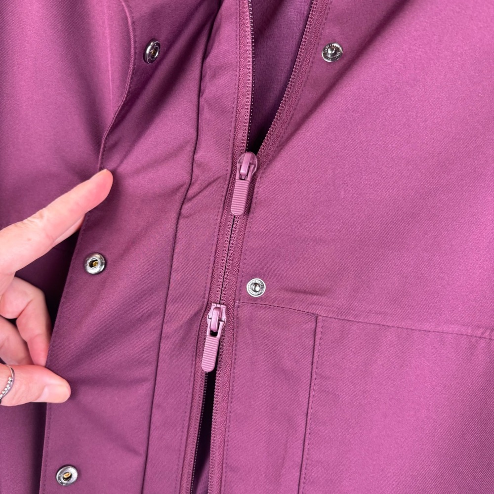Quince Weatherproof Oversized Rain Jacket Womens Medium Barolo Burgundy (1423) - Picture 4 of 12